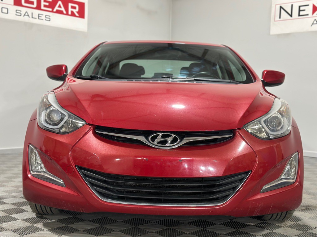 2015 Hyundai Elantra Image 4