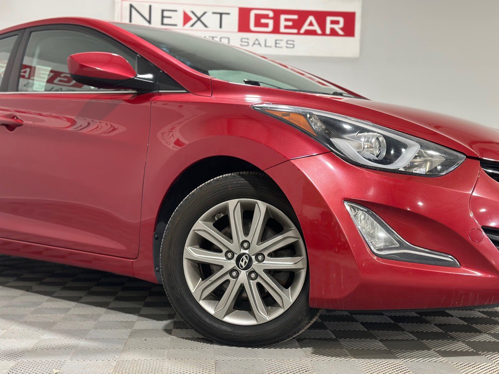 2015 Hyundai Elantra Image 6