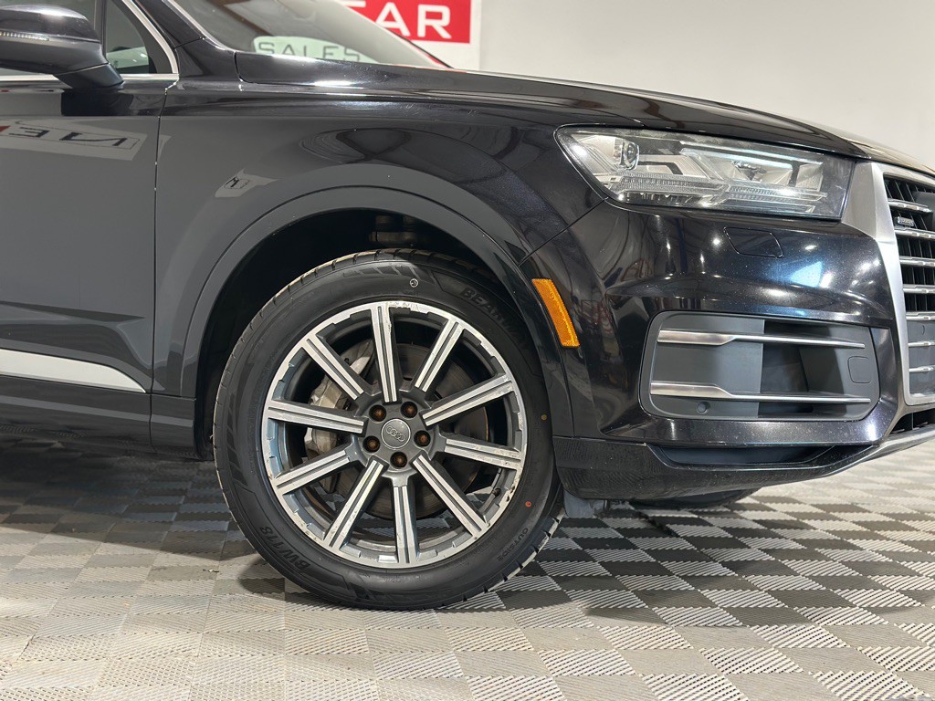 2017 Audi Q7 Image 43
