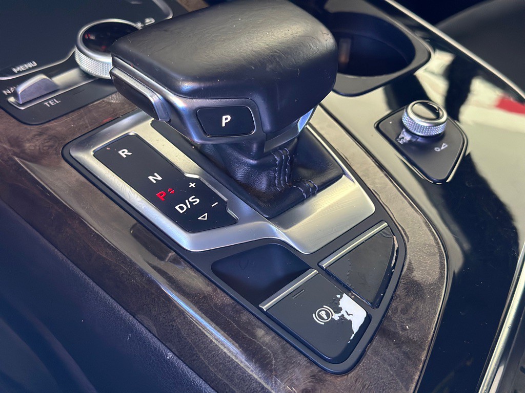 2017 Audi Q7 Image 20
