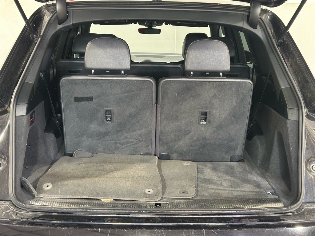 2017 Audi Q7 Image 40