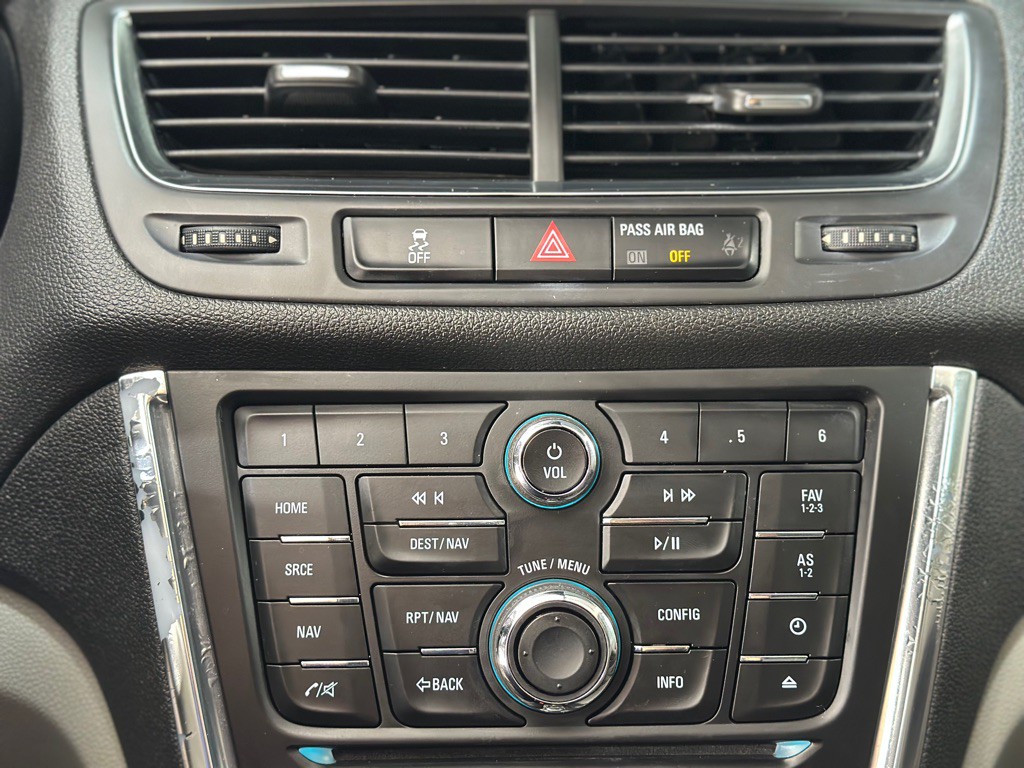 2015 Buick Enclave Image 18
