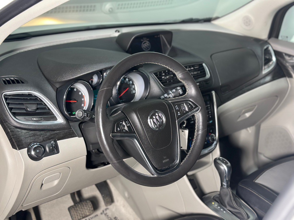 2015 Buick Enclave Image 28