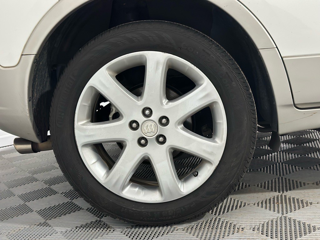 2015 Buick Enclave Image 40
