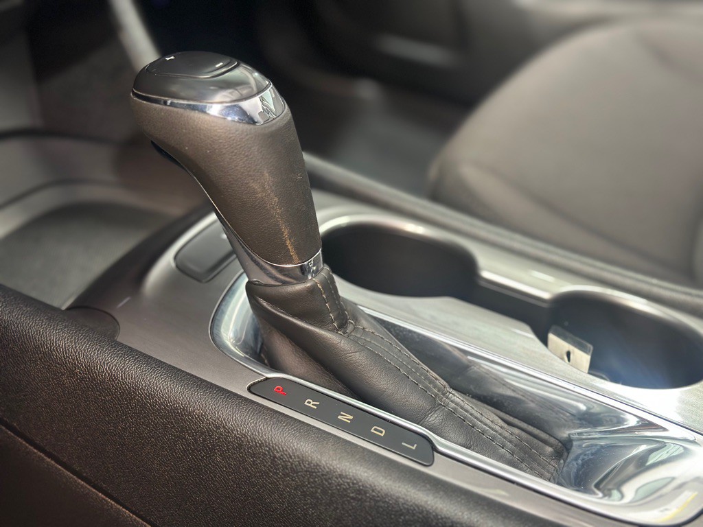 2017 Chevrolet Malibu Image 18