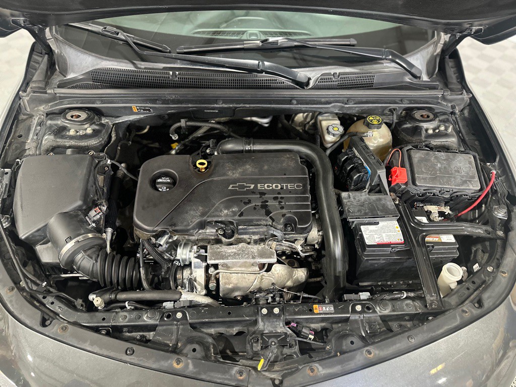 2017 Chevrolet Malibu Image 30