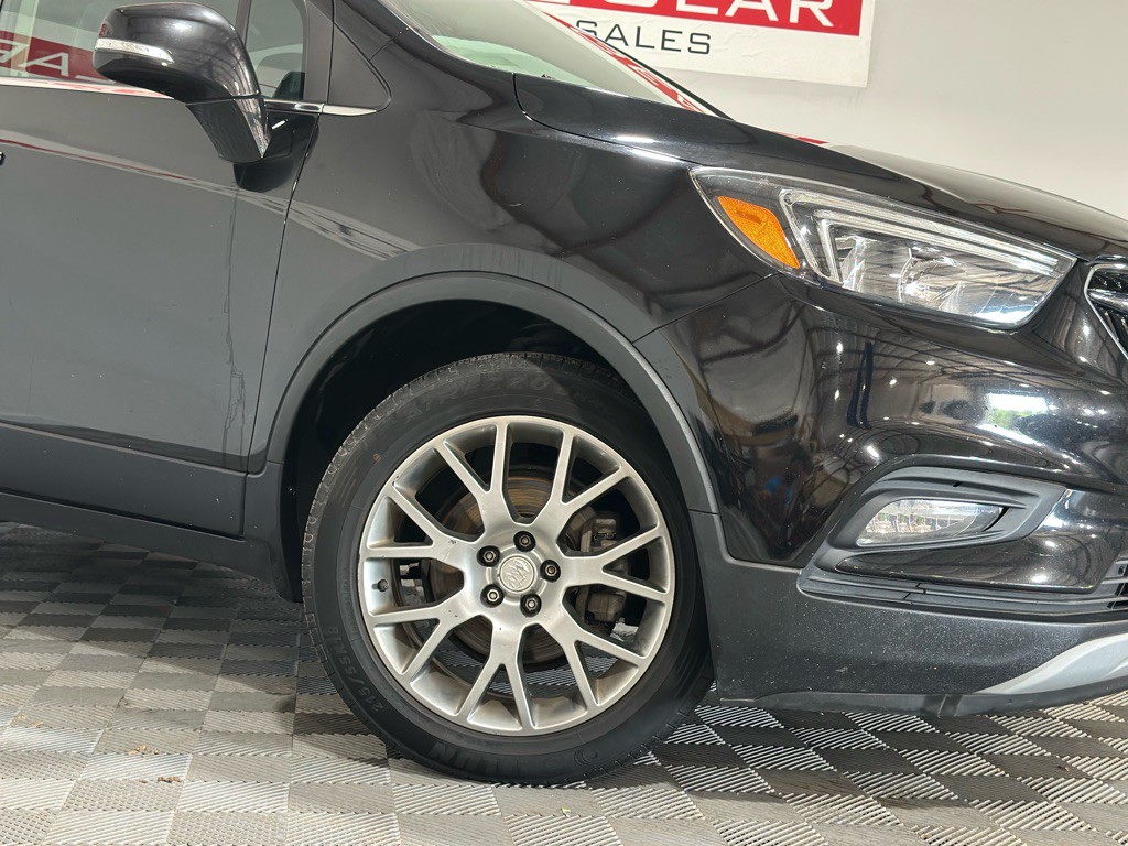 2017 Buick Enclave Image 4