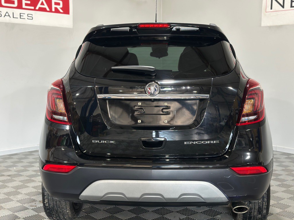 2017 Buick Enclave Image 8