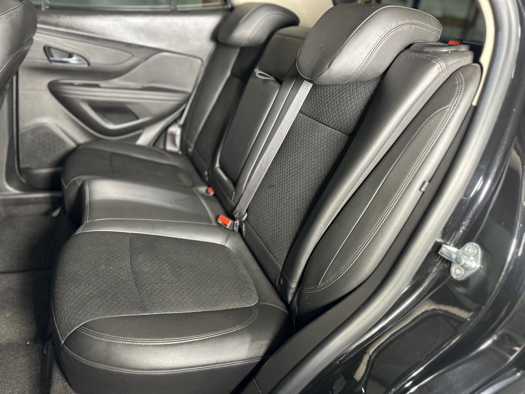 2017 Buick Enclave Image 23