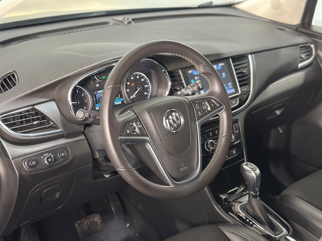 2017 Buick Enclave Image 24