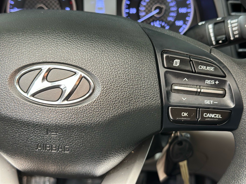 2020 Hyundai Elantra Image 27