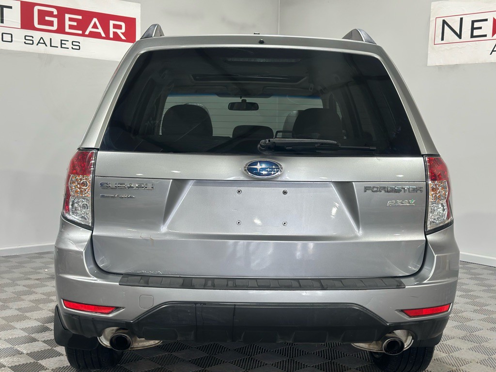2010 Subaru Forester Image 8