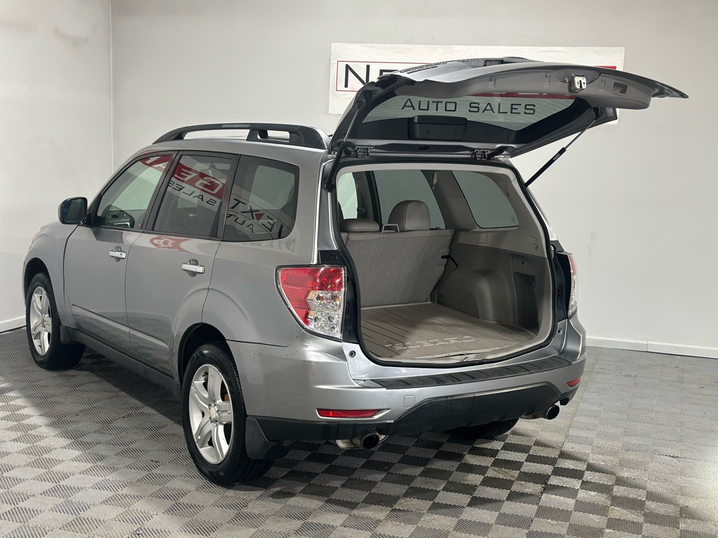 2010 Subaru Forester Image 33