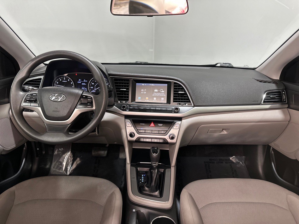 2017 Hyundai Elantra Image 12