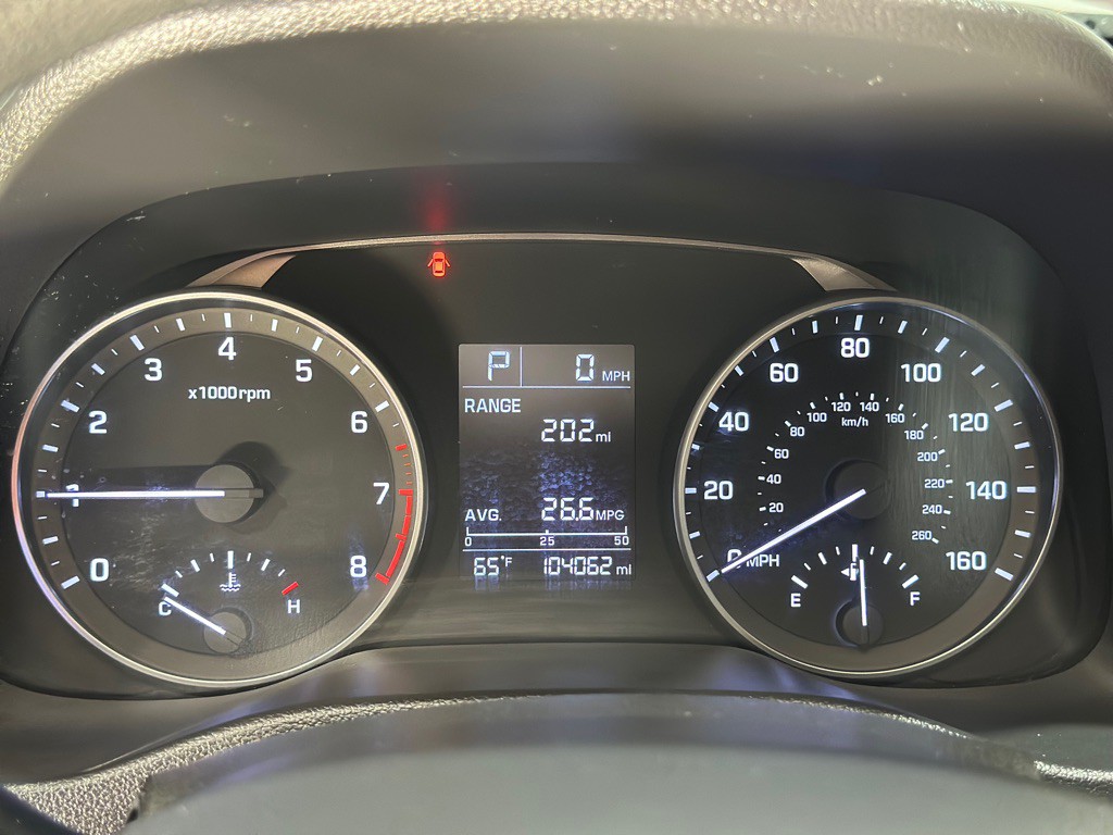 2017 Hyundai Elantra Image 13