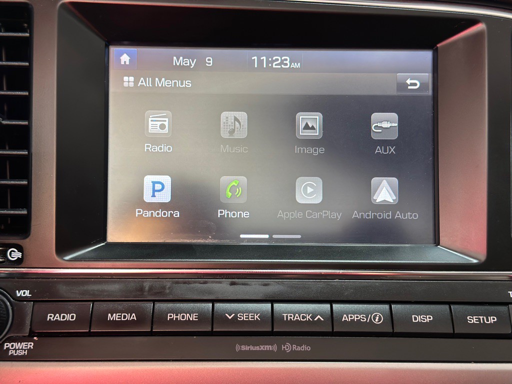 2017 Hyundai Elantra Image 18