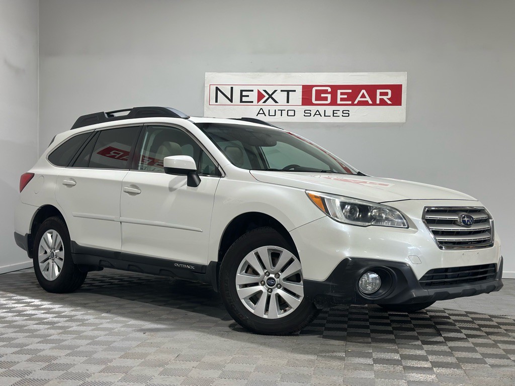 2015 Subaru Outback Image 1