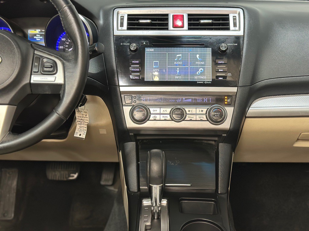 2015 Subaru Outback Image 14
