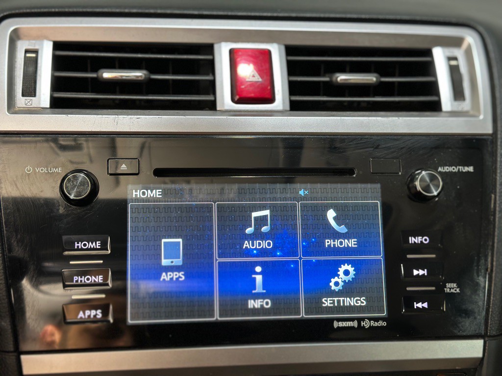 2015 Subaru Outback Image 30