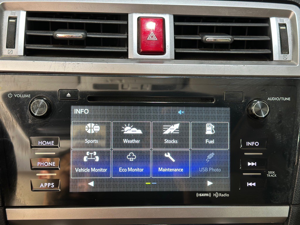 2015 Subaru Outback Image 31