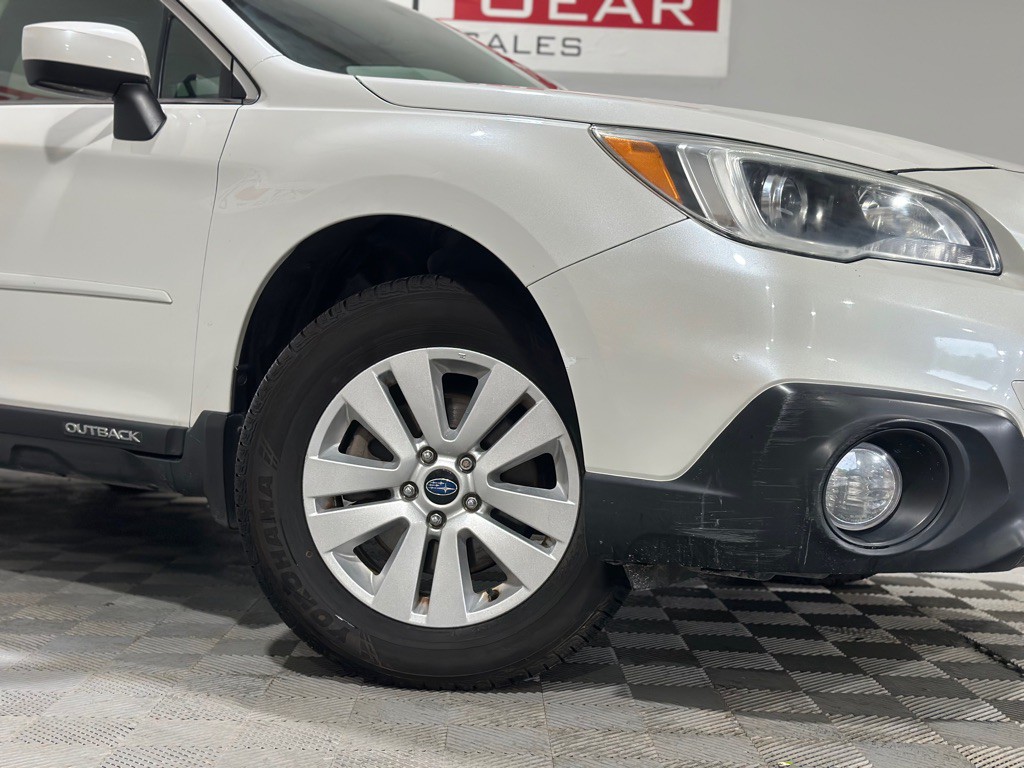 2015 Subaru Outback Image 41