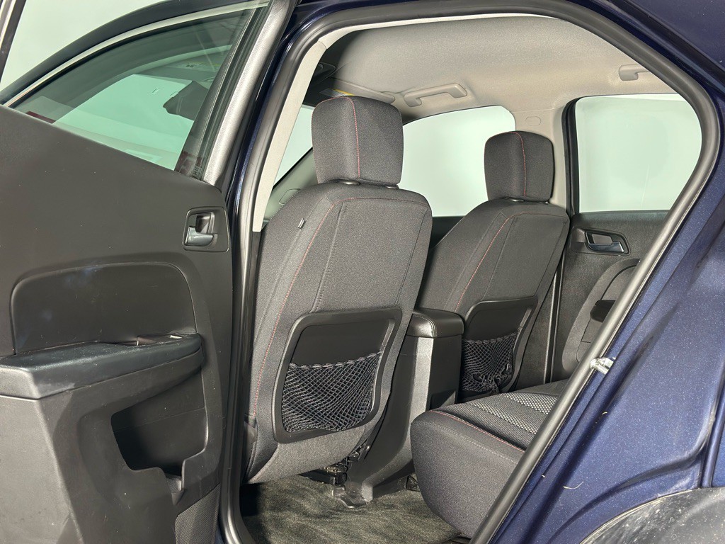 2017 Chevrolet Equinox Image 12