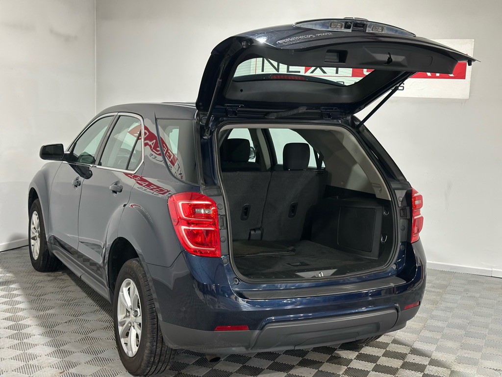 2017 Chevrolet Equinox Image 31