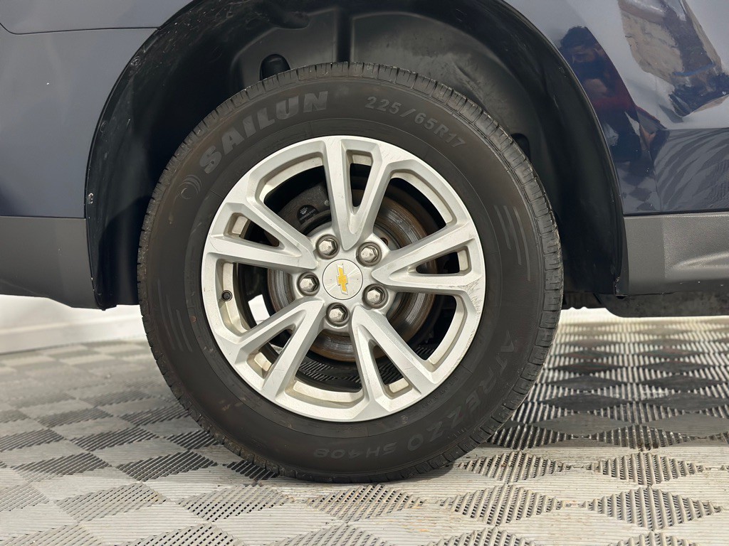 2017 Chevrolet Equinox Image 36