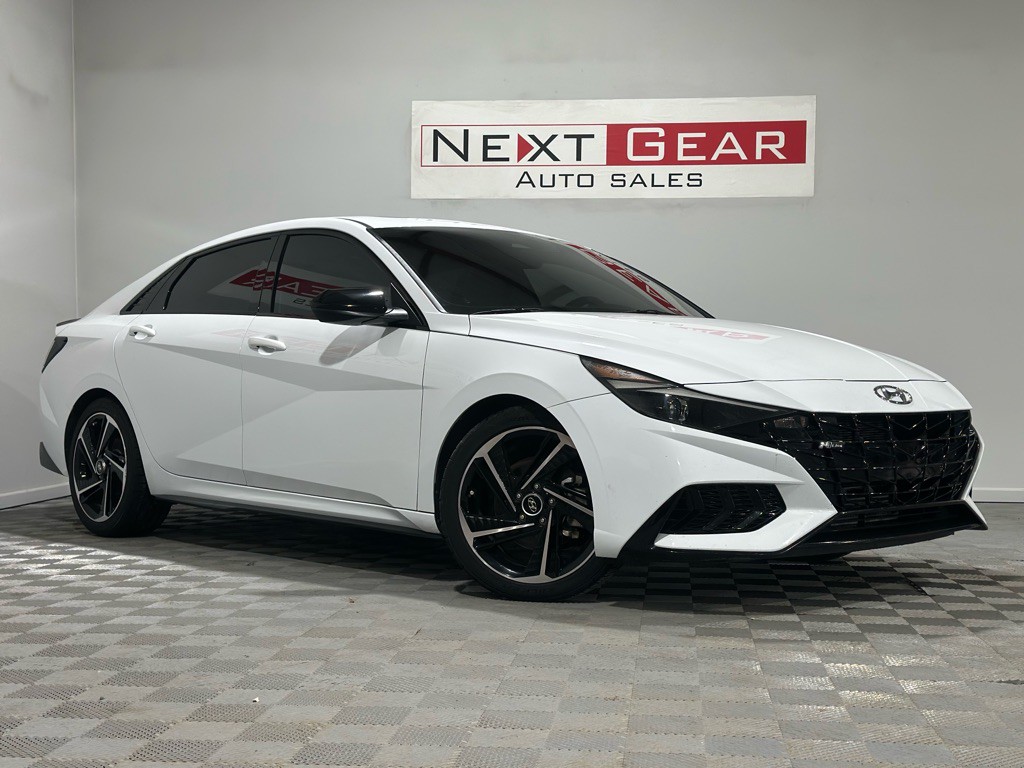 2021 Hyundai Elantra Image 1