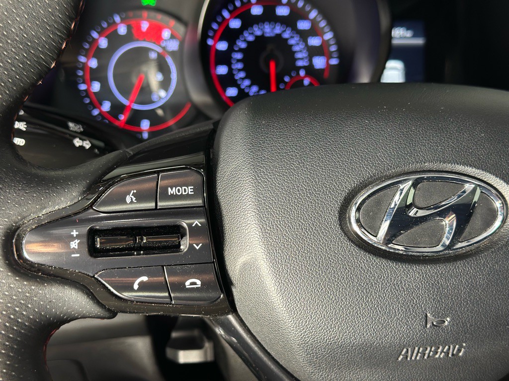 2021 Hyundai Elantra Image 33