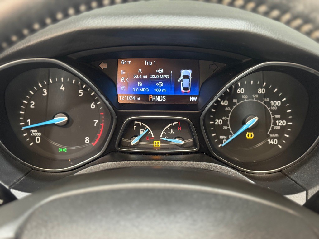 2015 Ford Focus Image 12