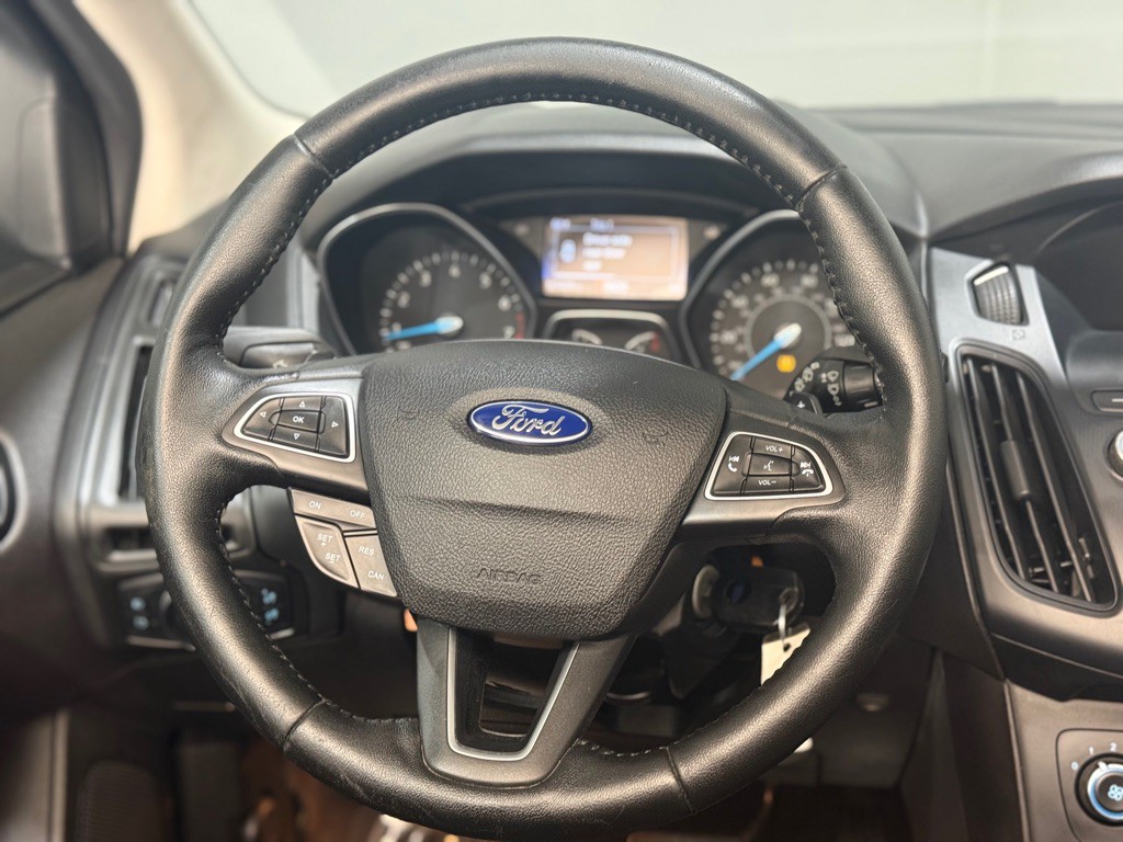 2015 Ford Focus Image 13