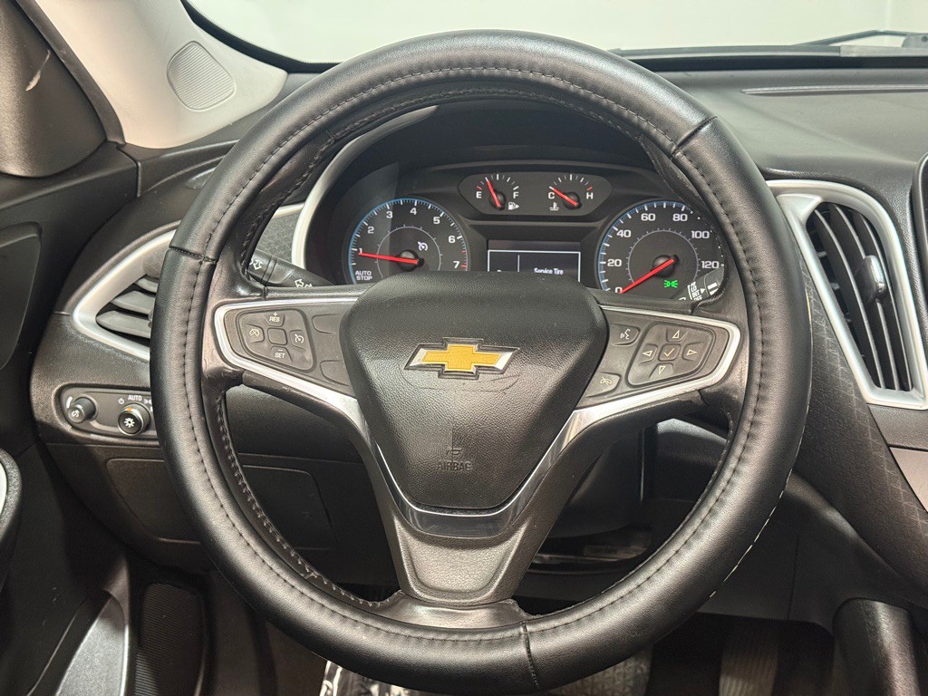 2020 Chevrolet Malibu Image 14