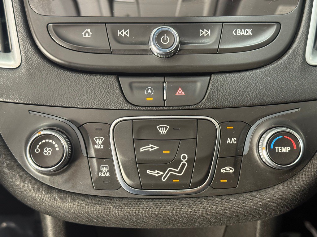 2020 Chevrolet Malibu Image 17