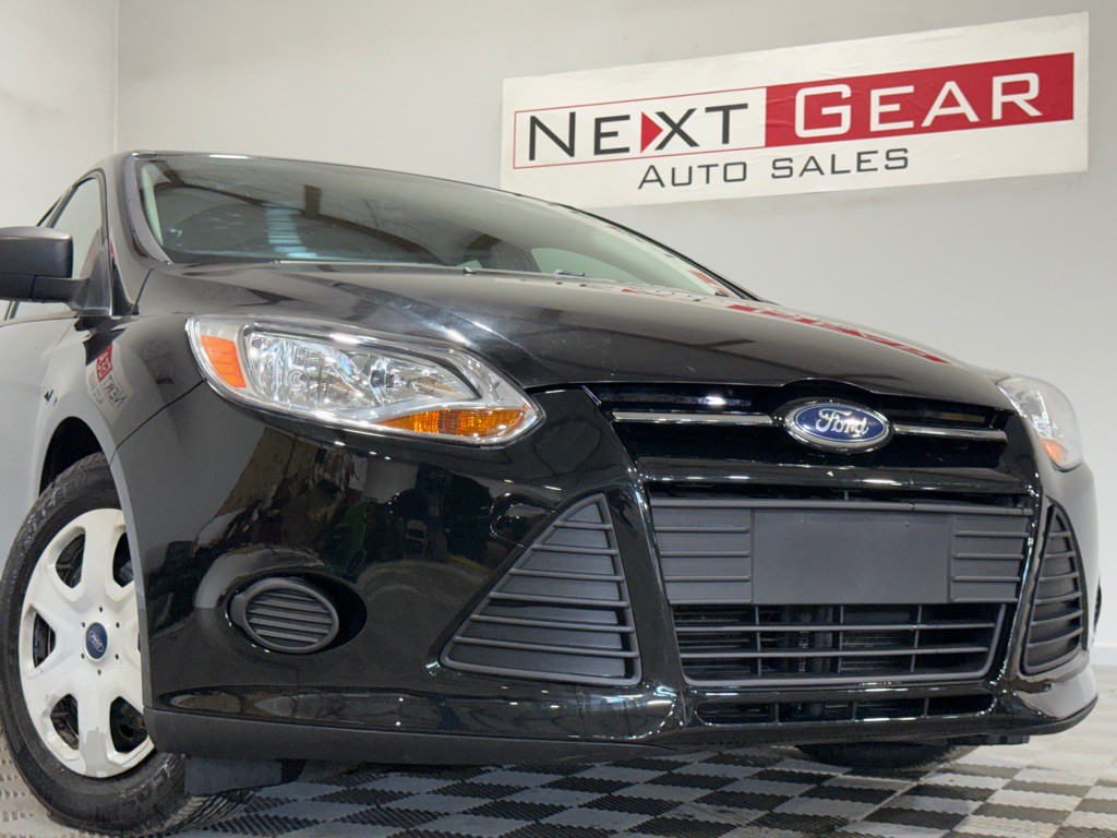 2012 Ford Focus Image 3