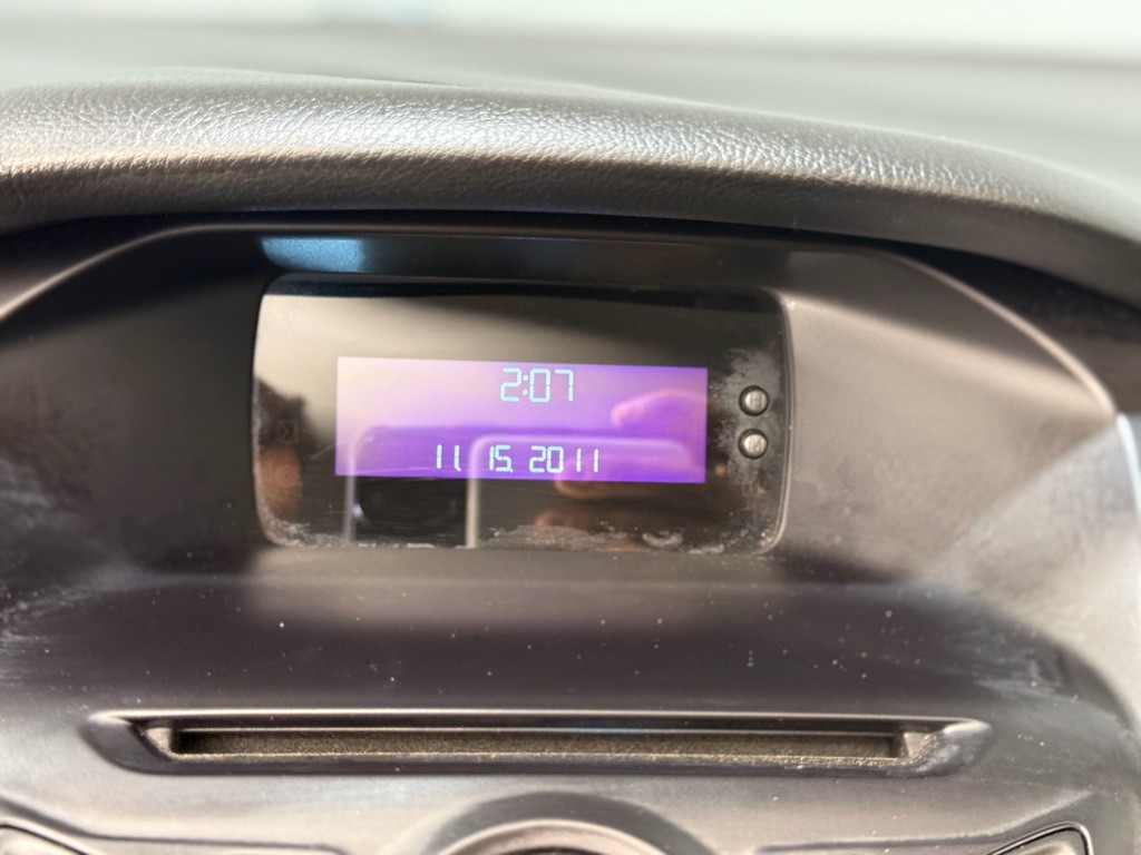2012 Ford Focus Image 16