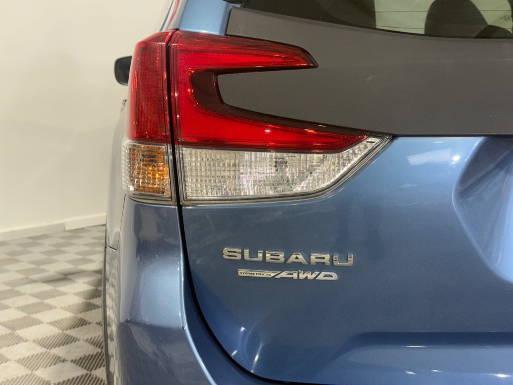 2019 Subaru Forester Image 10