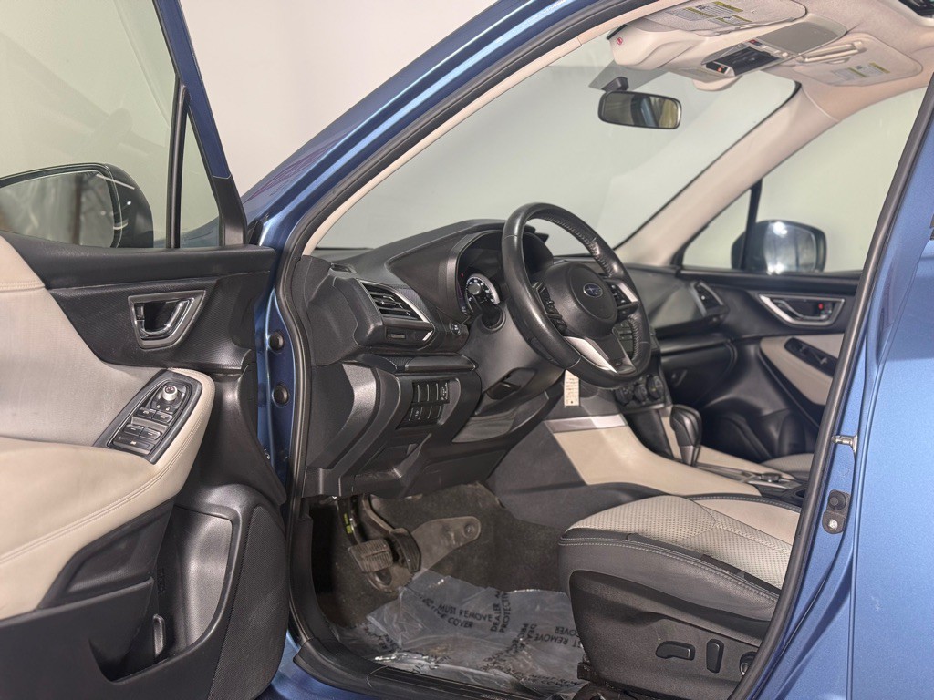 2019 Subaru Forester Image 11