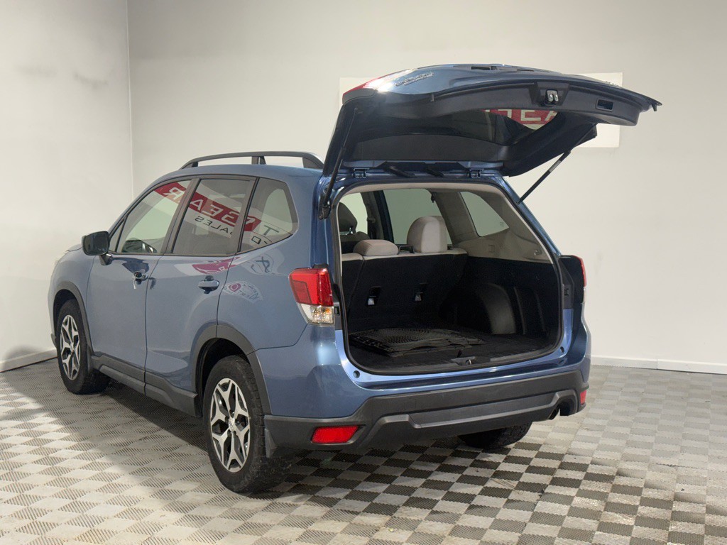 2019 Subaru Forester Image 40
