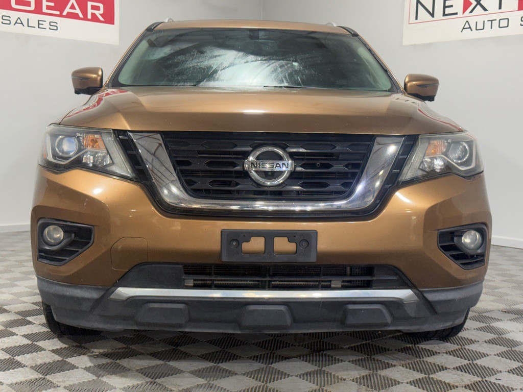 2017 Nissan Pathfinder Image 5