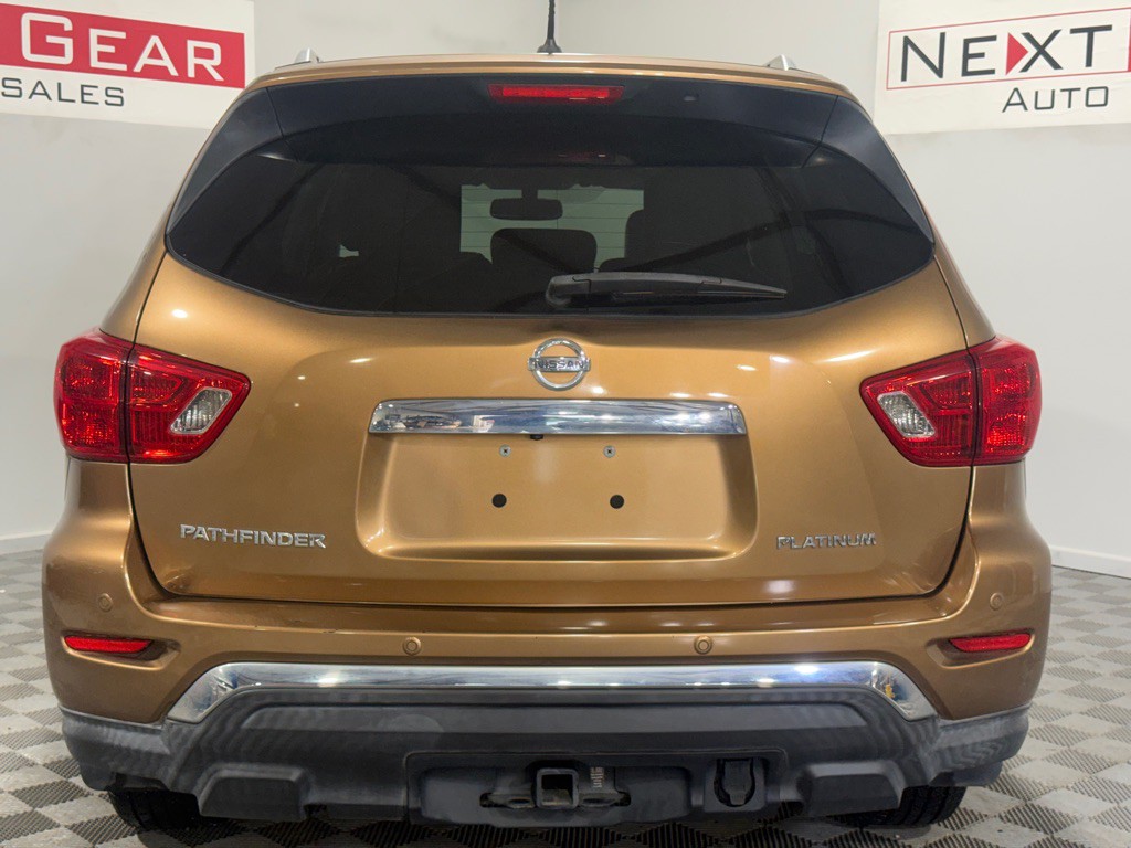 2017 Nissan Pathfinder Image 9