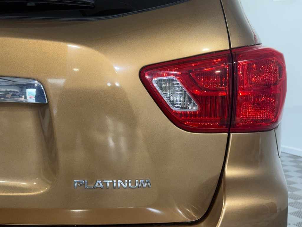 2017 Nissan Pathfinder Image 41