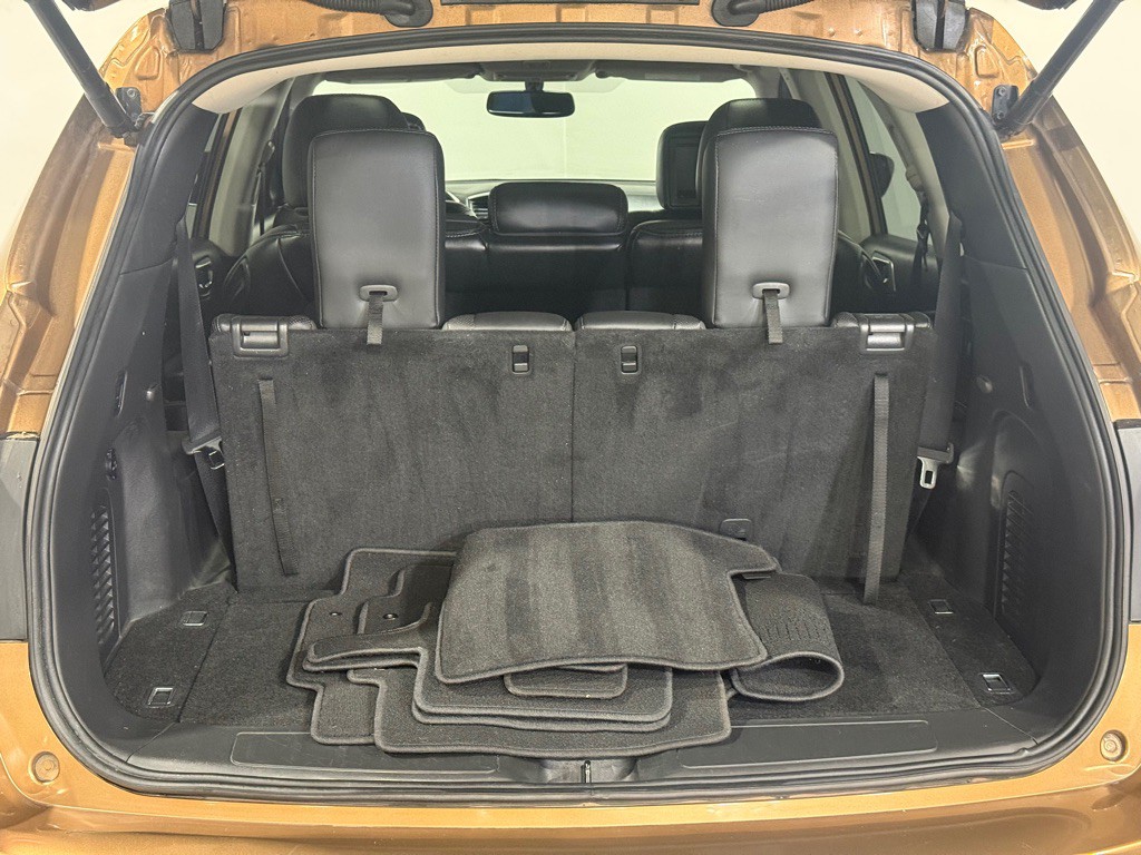 2017 Nissan Pathfinder Image 47
