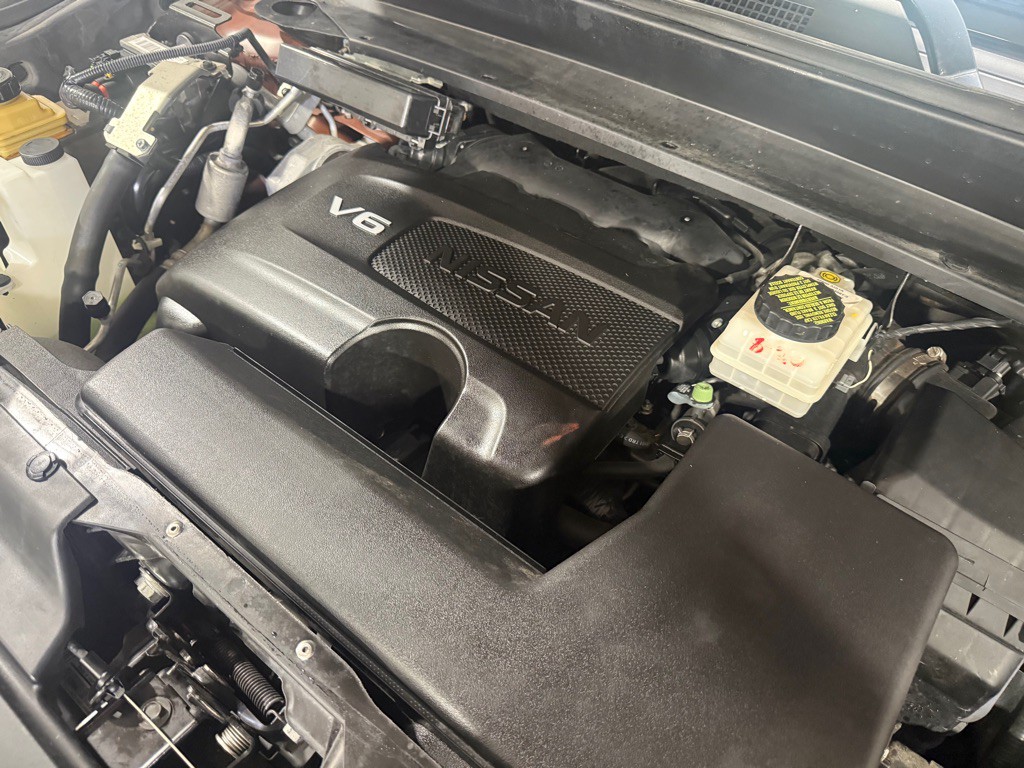 2017 Nissan Pathfinder Image 50
