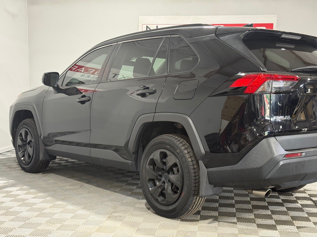 2021 Toyota Rav4 Image 4