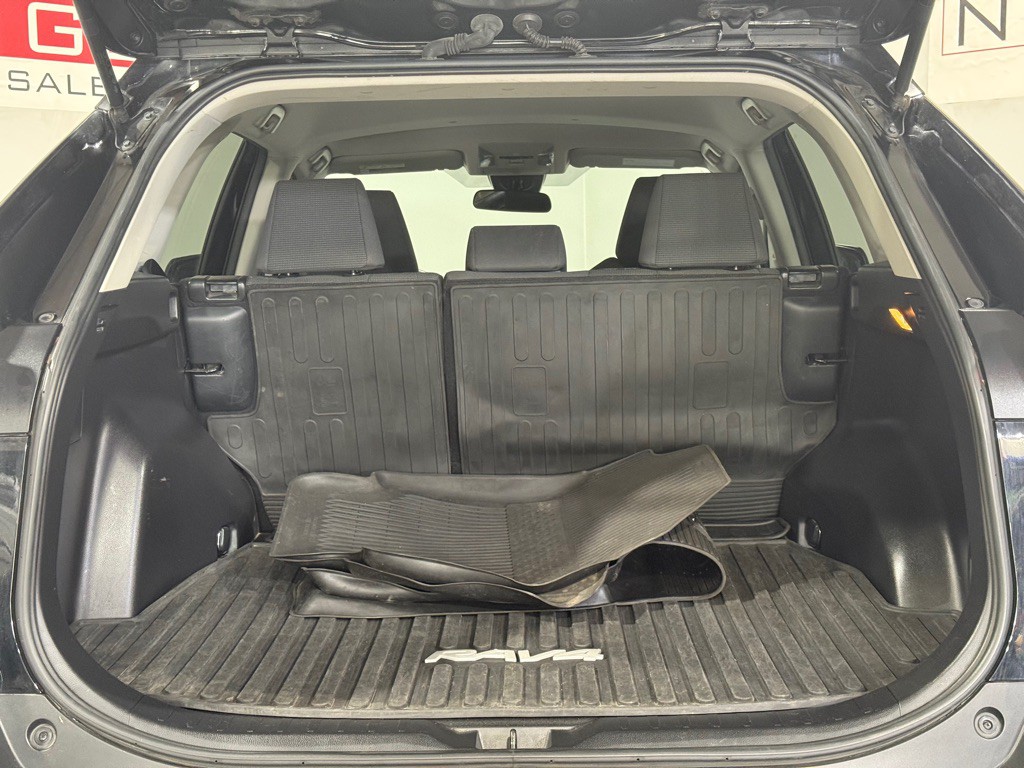 2021 Toyota Rav4 Image 8