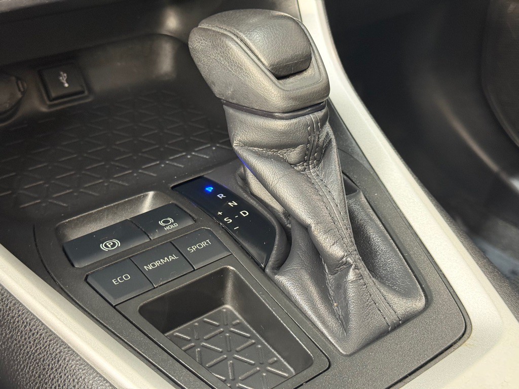2021 Toyota Rav4 Image 15