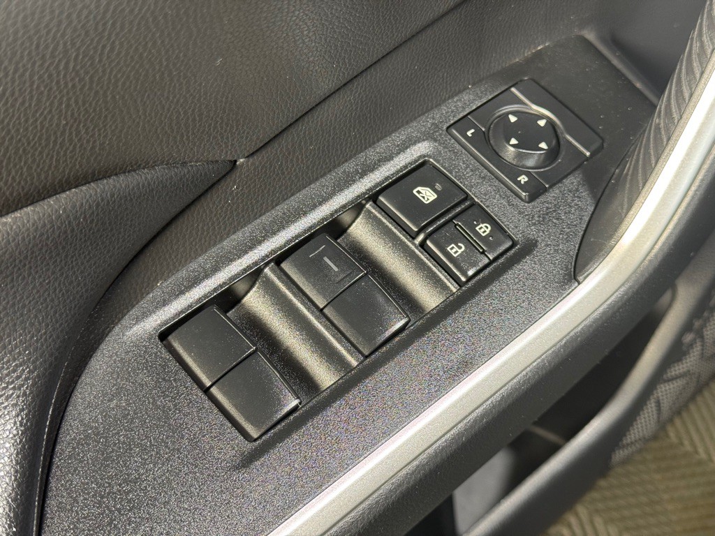 2021 Toyota Rav4 Image 30