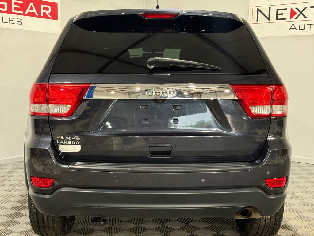 2013 Jeep Grand Cherokee Image 8