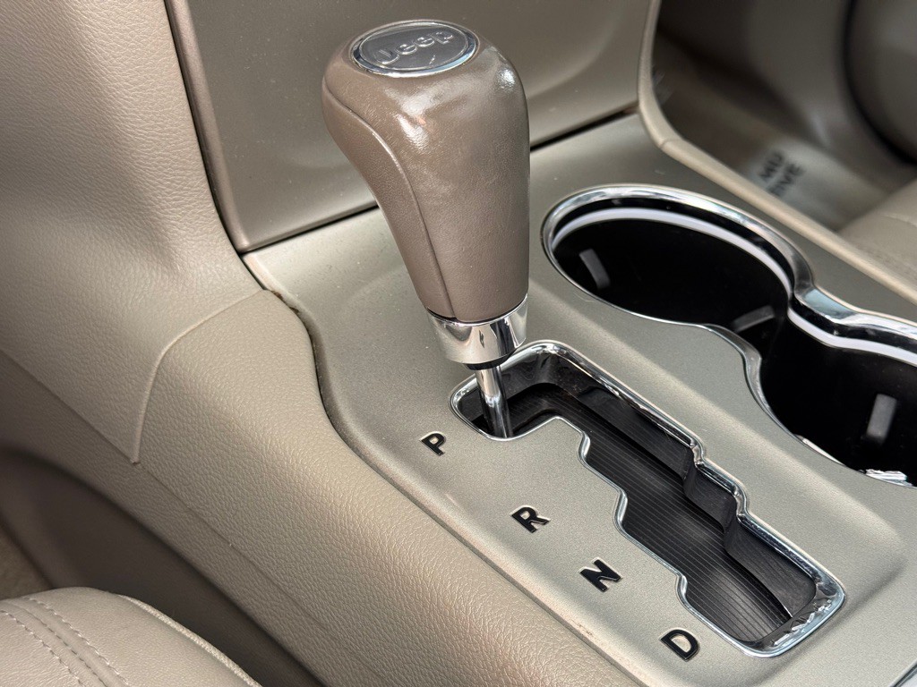 2013 Jeep Grand Cherokee Image 19